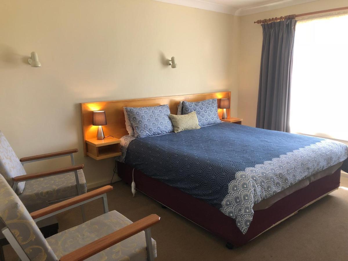 Anna Bella Motel Глен Инес Екстериор снимка