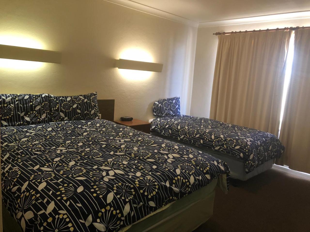 Anna Bella Motel Глен Инес Екстериор снимка