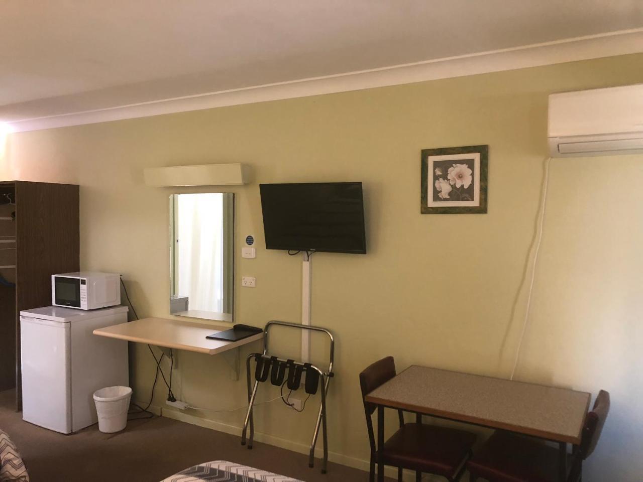 Anna Bella Motel Глен Инес Екстериор снимка