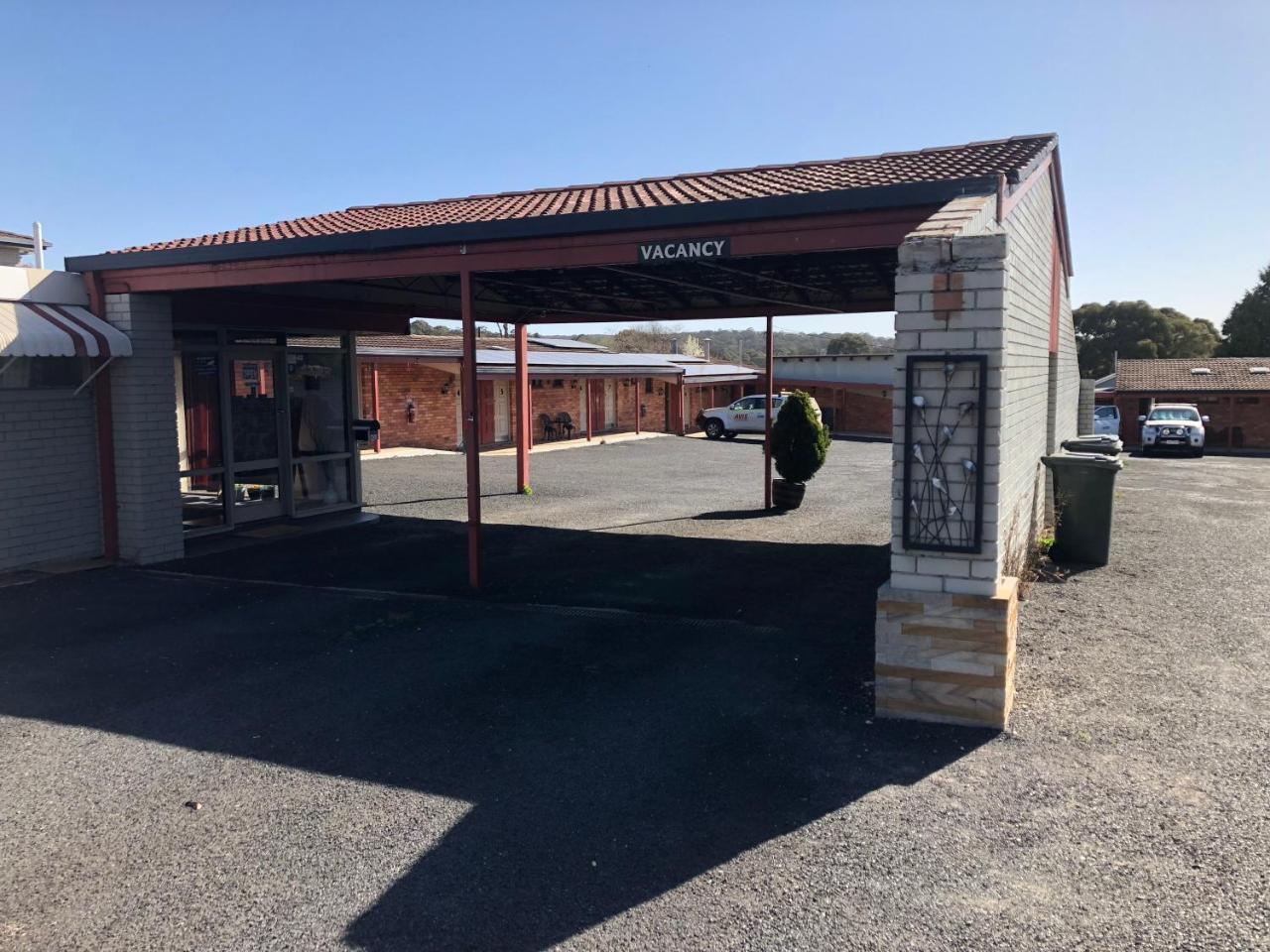 Anna Bella Motel Глен Инес Екстериор снимка