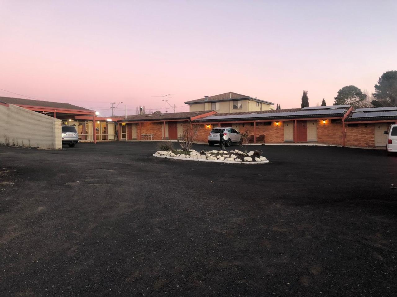 Anna Bella Motel Глен Инес Екстериор снимка